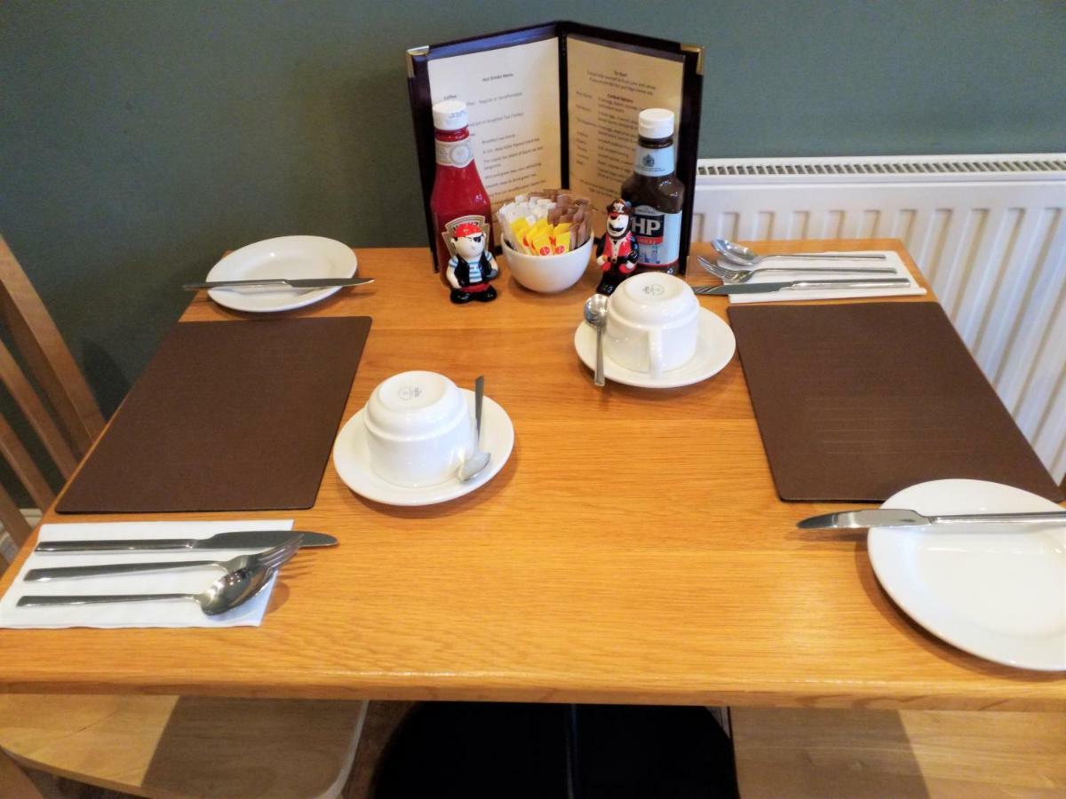 뉴키 Geckos Rest B&B 외부 사진